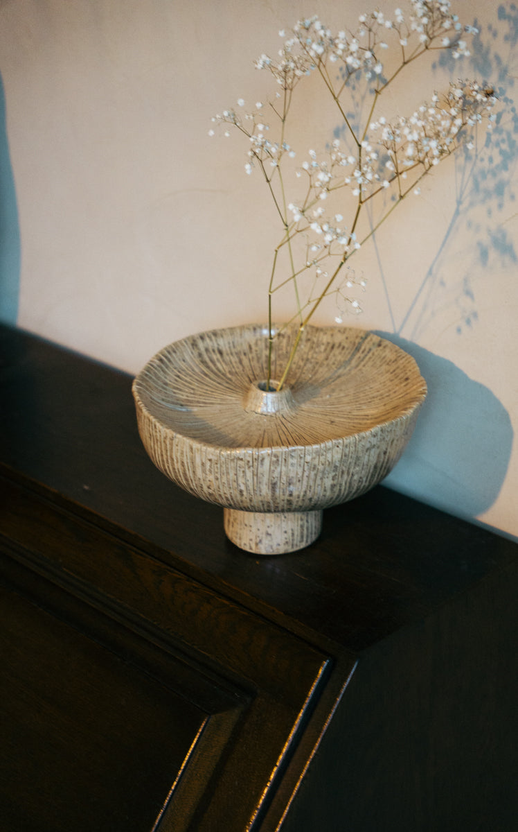 Vase 02