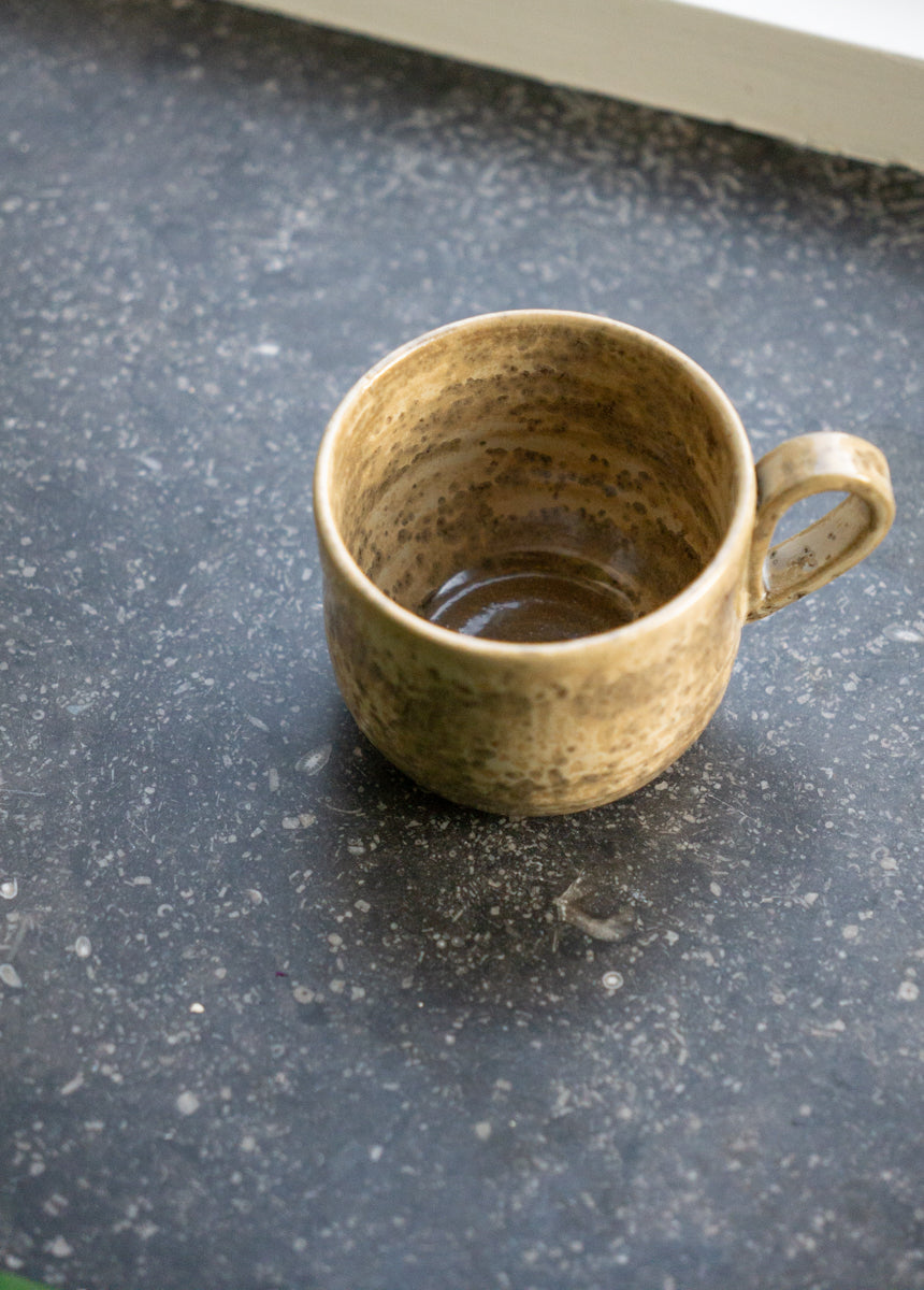 Mug 02